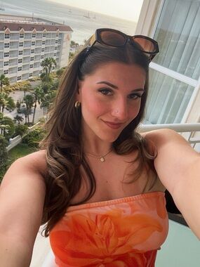 Meet your Posher, Korinne